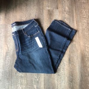 Old Navy straight leg mid-rise jeans